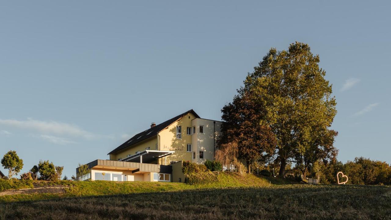 Gasthof Martinhof Hotell Sankt Martin im Sulmtal Eksteriør bilde